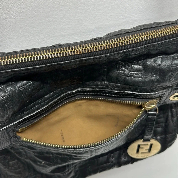 Fendi FF Quilted Coated Canvas Embossed Crossbody Bag Purse Designer Black Gold - Picture 9 of 17